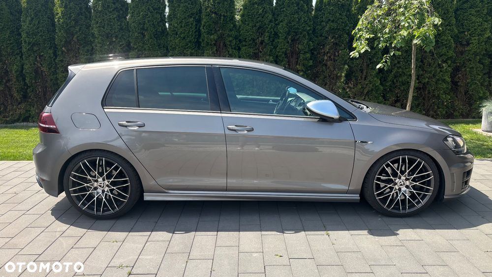 Volkswagen Golf - 13