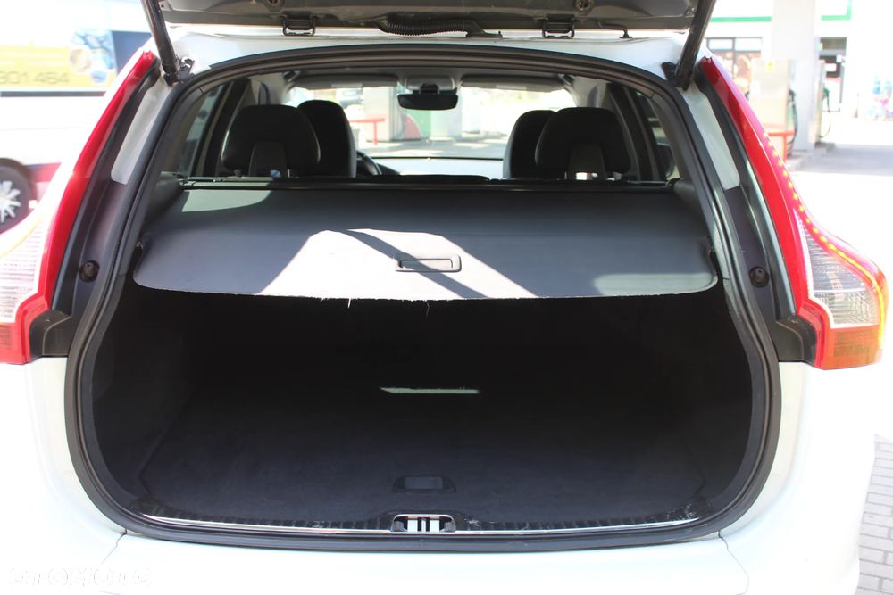 Volvo XC 60 T5 Drive-E Momentum - 19