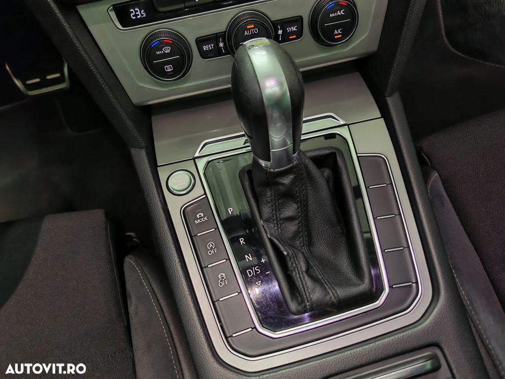 Volkswagen Passat Alltrack 2.0 TDI SCR 4Motion DSG (BMT) - 11