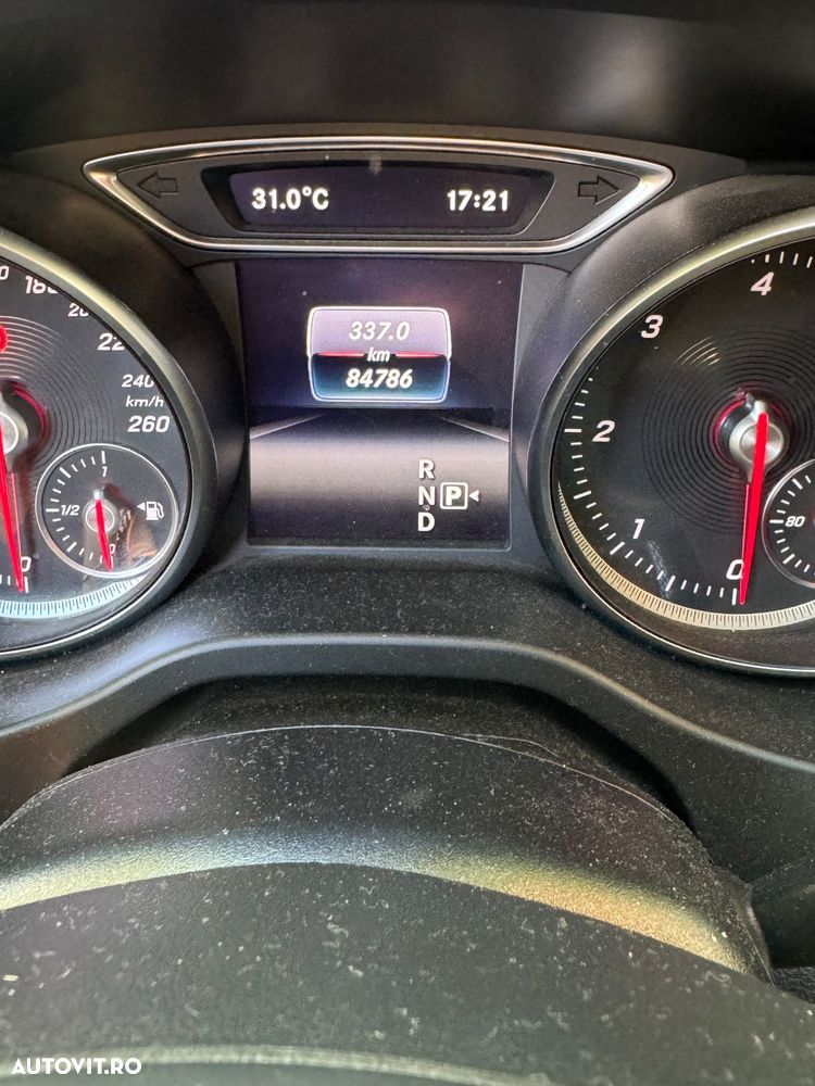 Mercedes-Benz GLA 220 d 4MATIC Aut. - 17