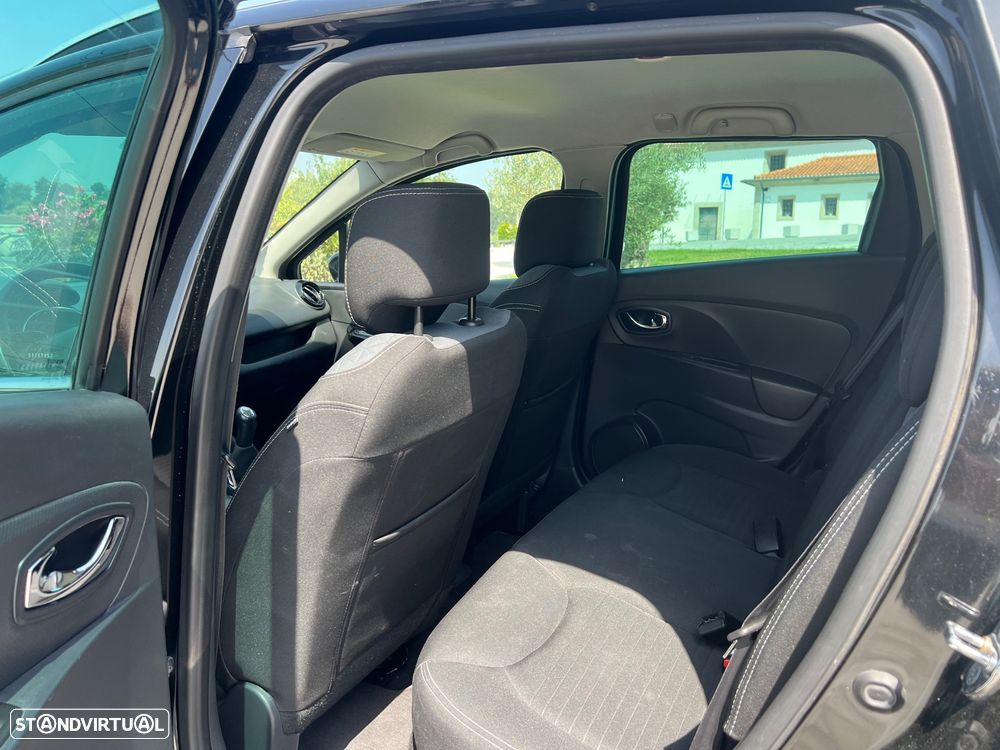 Renault Clio Sport Tourer (Energy) dCi 90 Bose Edition - 17