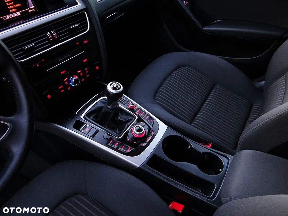 Audi A4 Avant 2.0 TDI DPF Attraction - 33