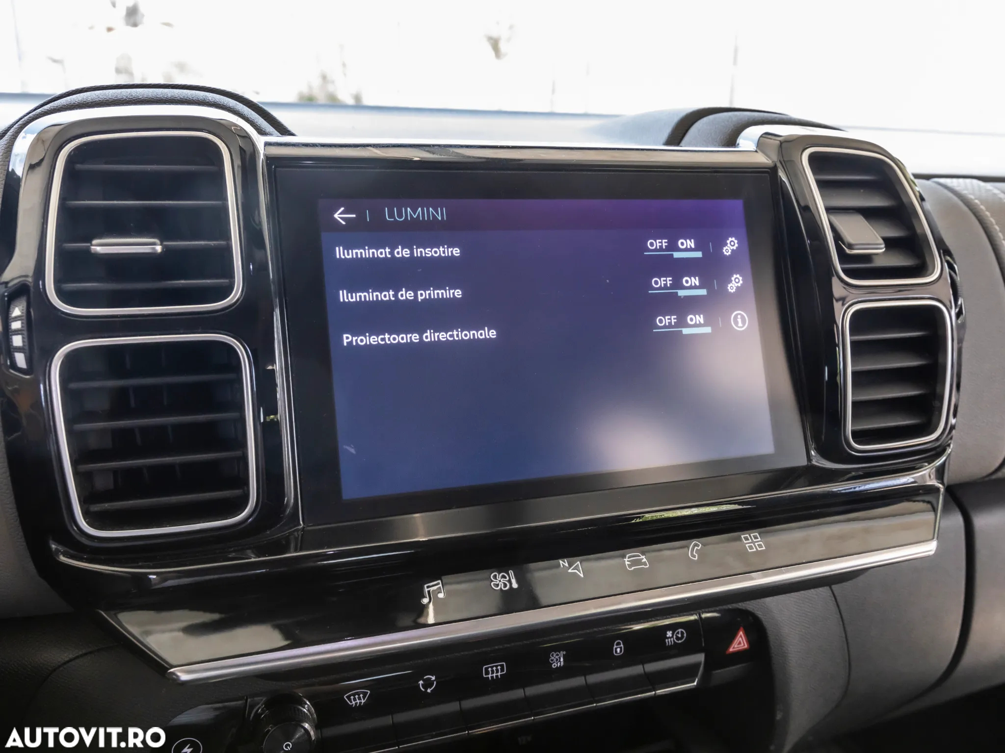 Citroën C5 Aircross 1.6 PHeV FWD 225 EAT8 Shine - 26