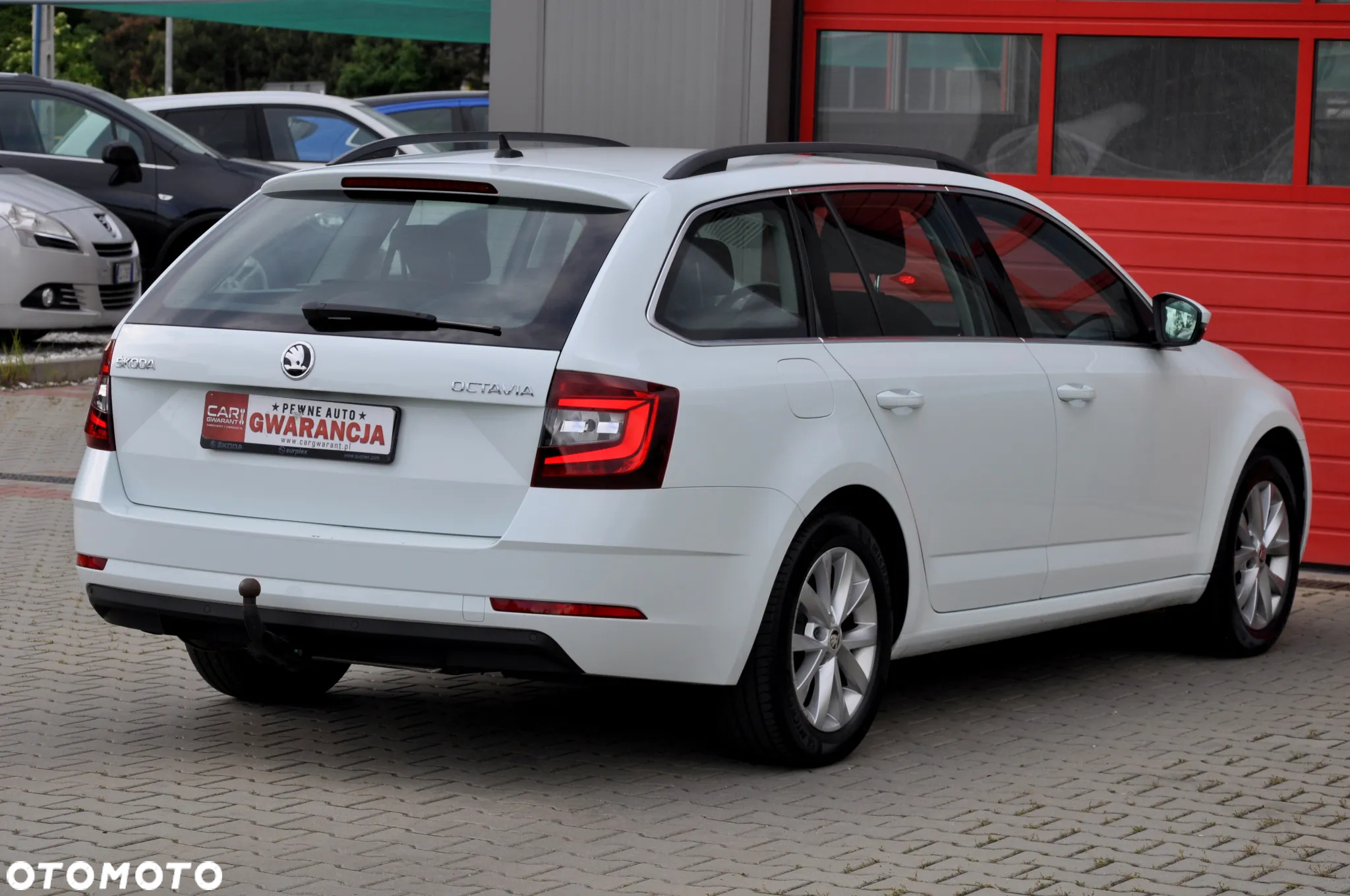 Skoda Octavia 2.0 TDI Edition DSG - 14