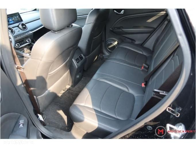 Seres 3 53kWh Luxury - 14