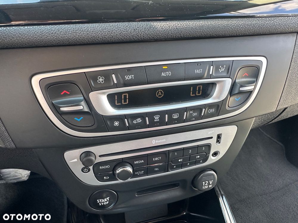 Renault Megane ENERGY TCe 130 Start & Stop Bose Edition - 21