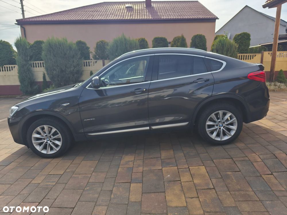 BMW X4 xDrive20i - 9
