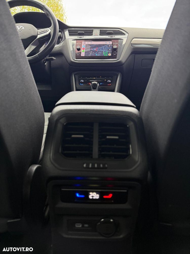 Volkswagen Tiguan - 13