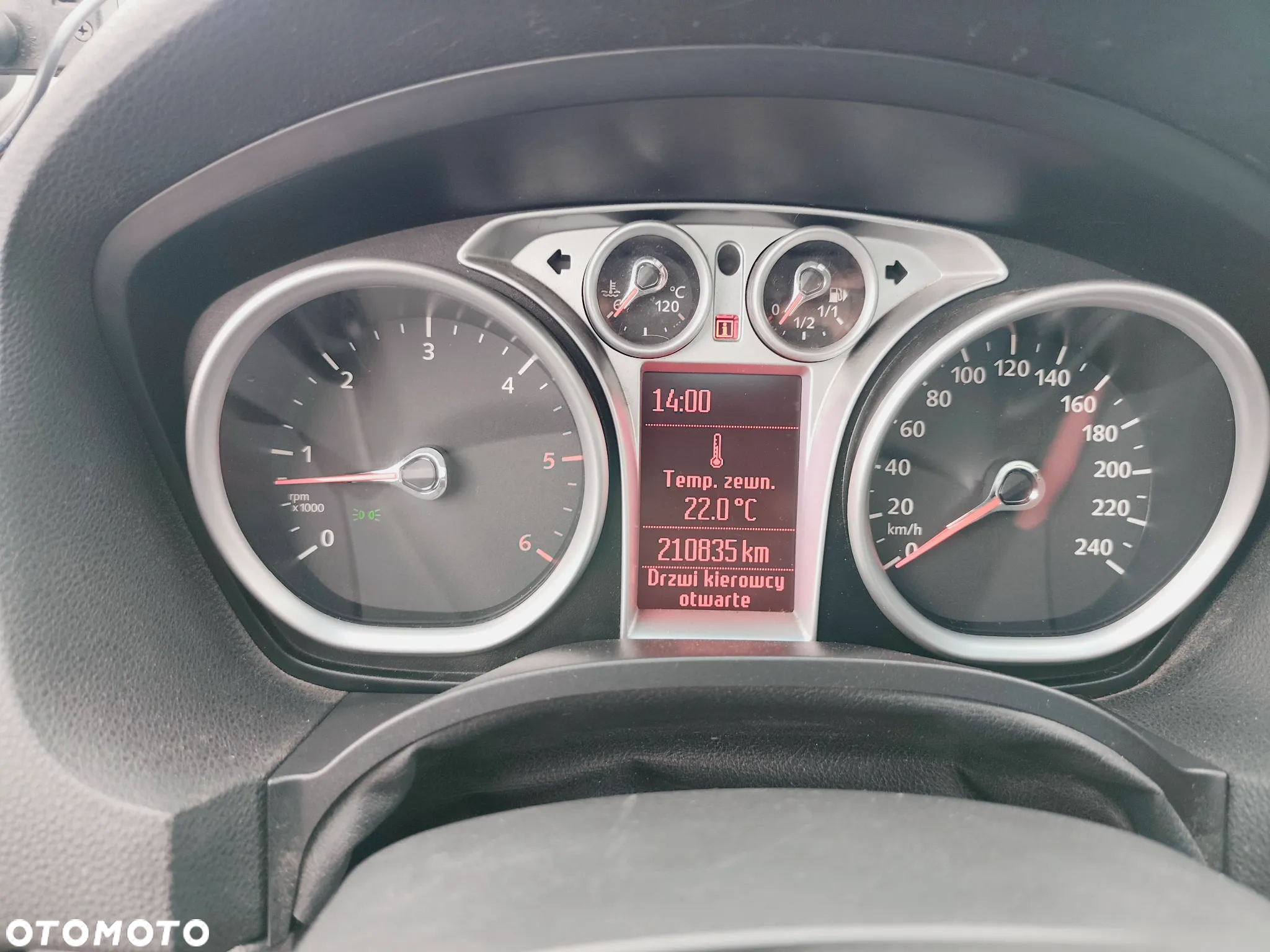 Ford Kuga 2.0 TDCi 4WD Titanium Plus - 14