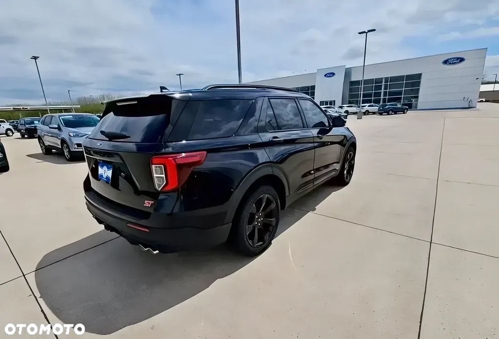 Ford Explorer - 7