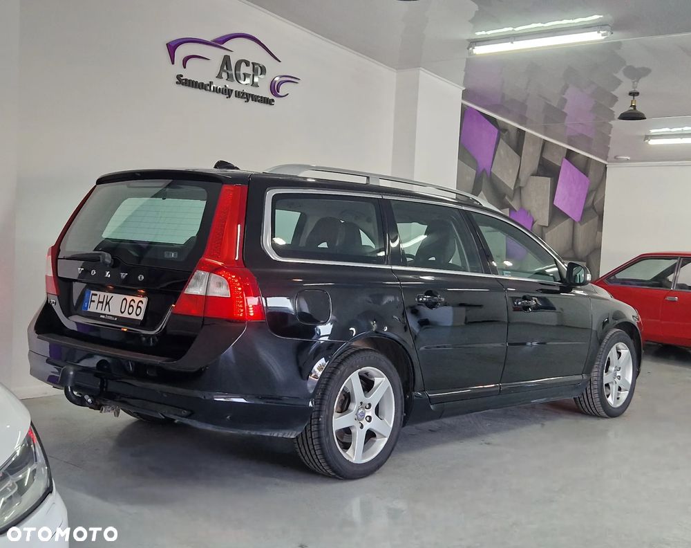 Volvo V70 2.5T Summum - 3