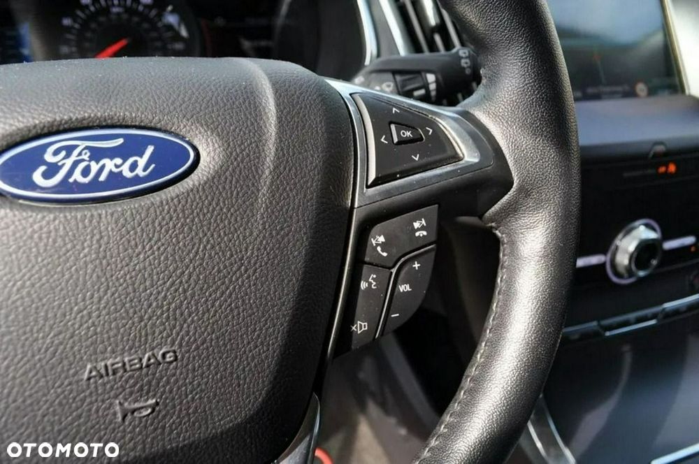 Ford Edge - 31