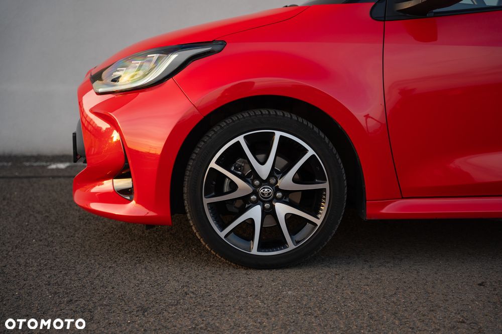 Toyota Yaris 1.5 Premiere Edition CVT - 18