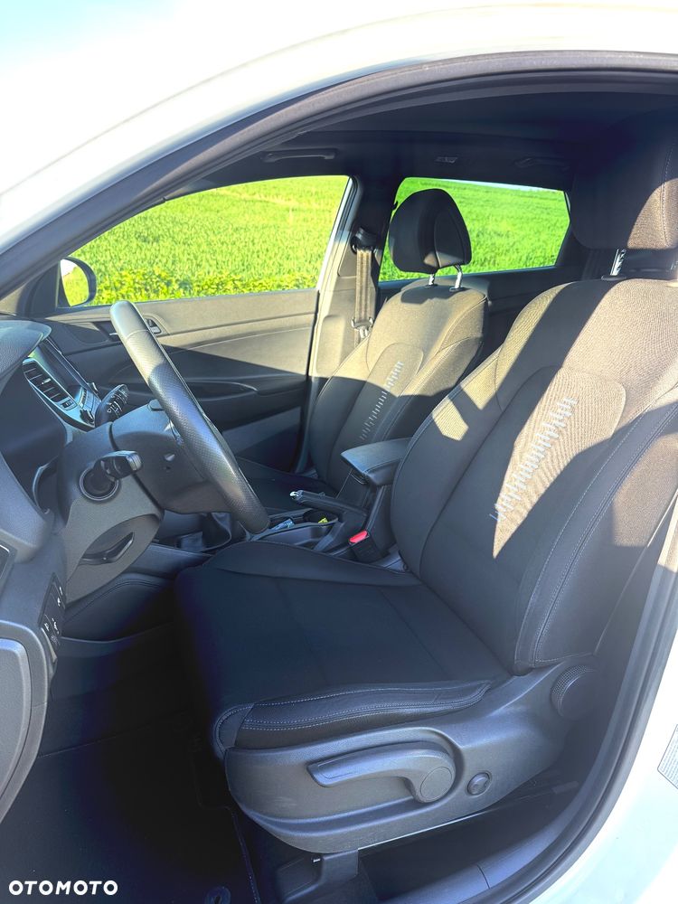 Hyundai Tucson blue 1.7 CRDi 2WD Advantage - 9