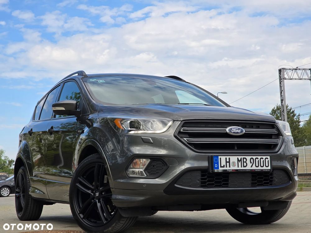 Ford Kuga 2.0 TDCi 4x4 ST-Line - 38