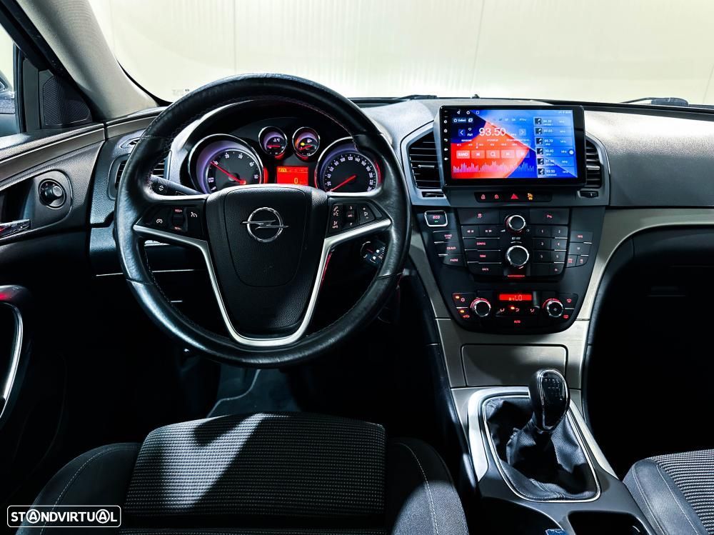 Opel Insignia - 20