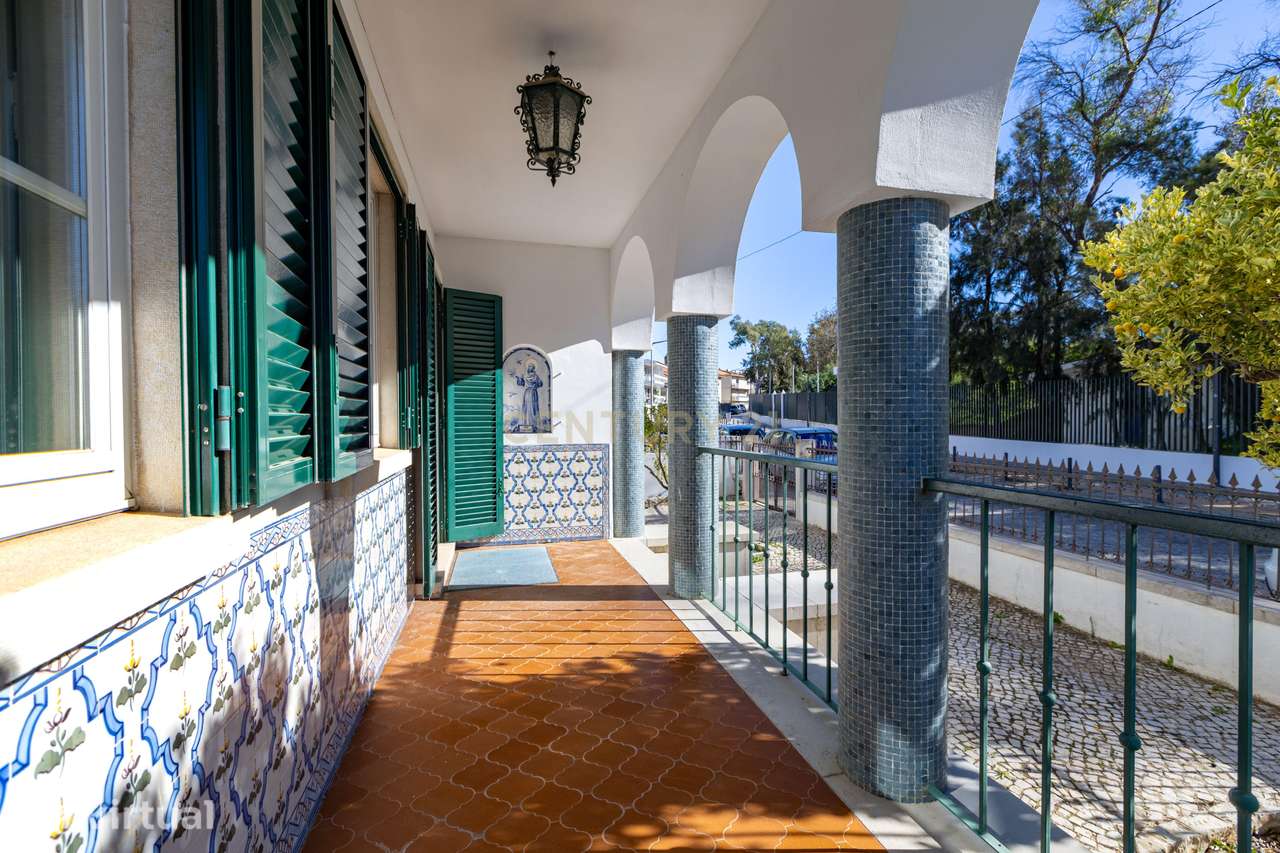 Casa Senhorial com 11 divisões,  no Centro de Faro. Ao pé do Colégio d - Grande imagem: 4/44