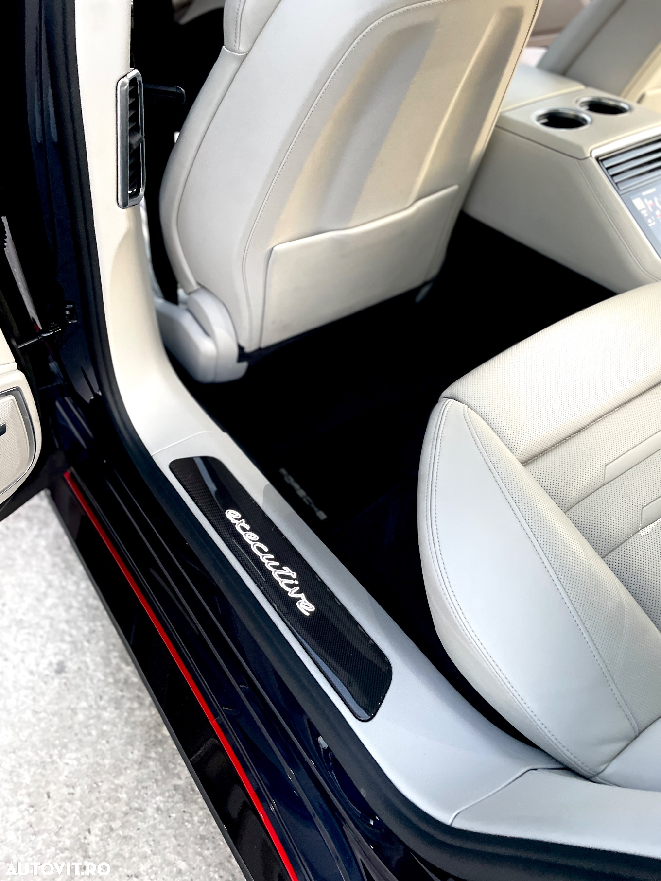 Porsche Panamera - 8
