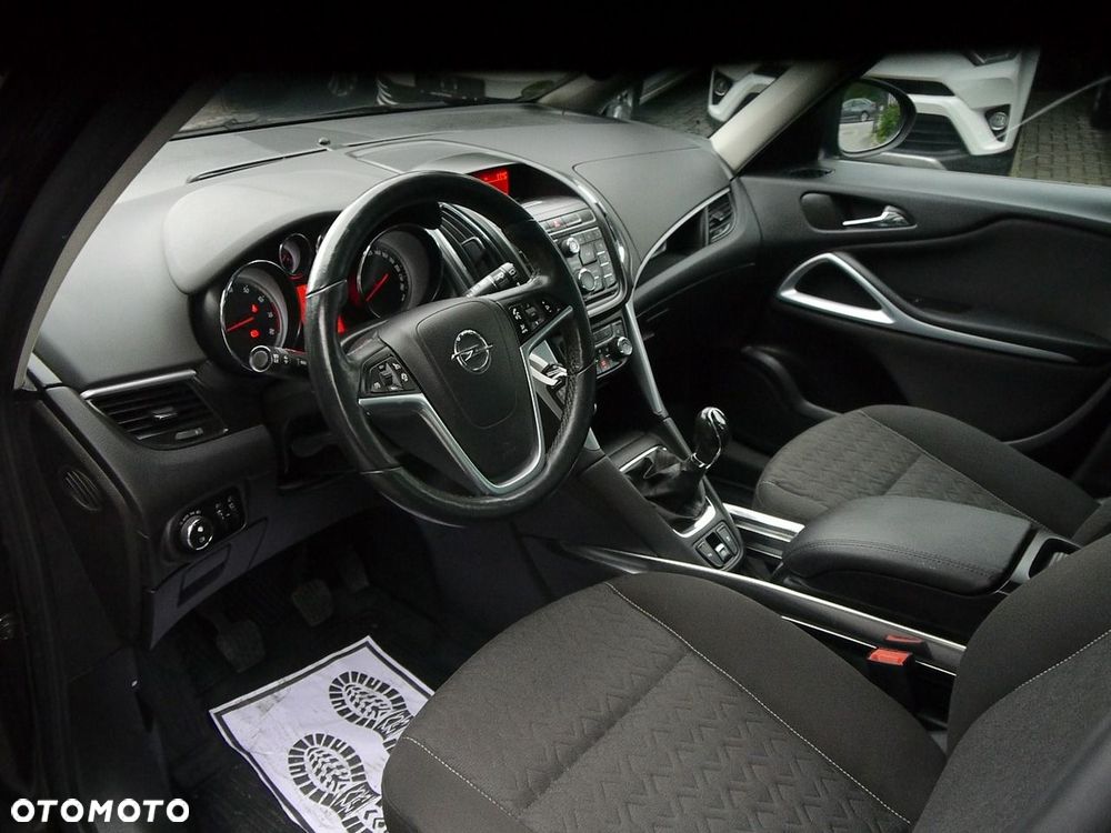 Opel Zafira 1.4 Turbo Active - 27
