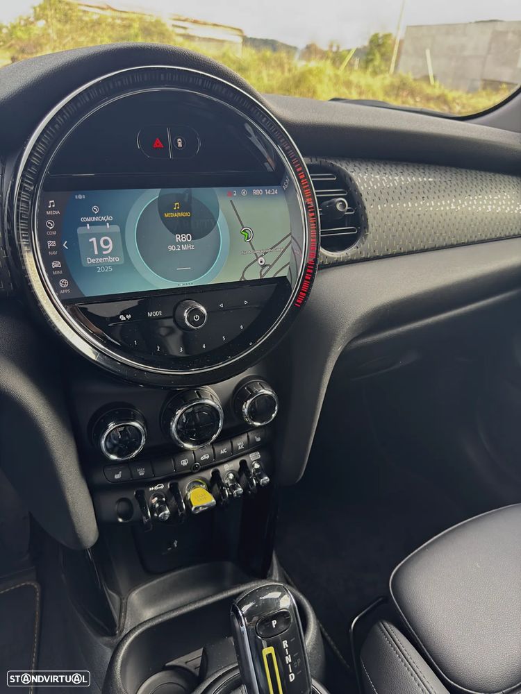 MINI 3 Portas Cooper SE - 9