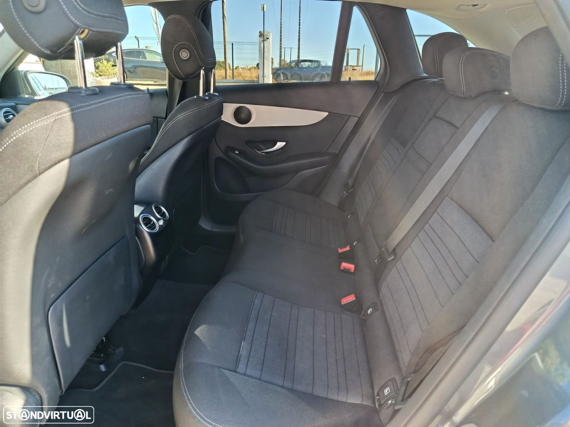 Mercedes-Benz GLC 300 - 7