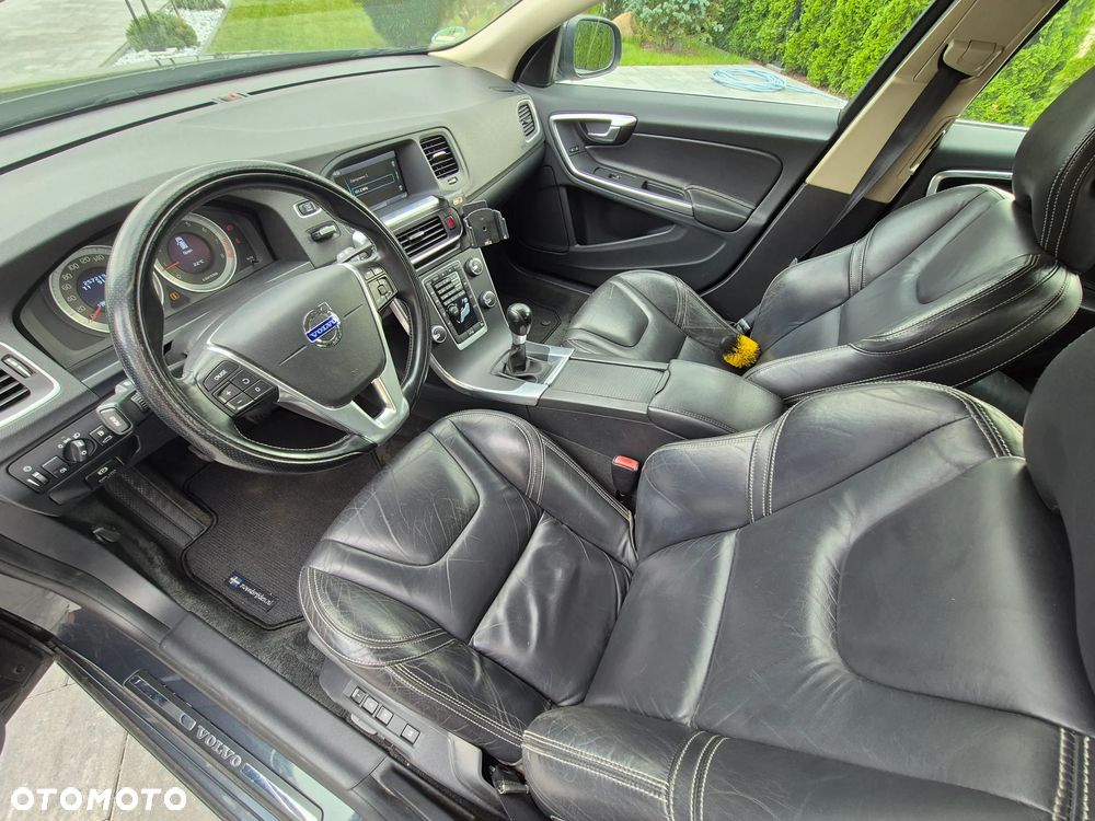 Volvo V60 T4 Summum - 7