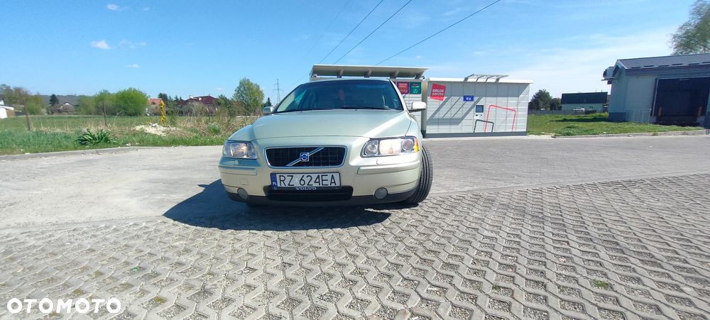 Volvo S60 2.5 T Momentum - 2