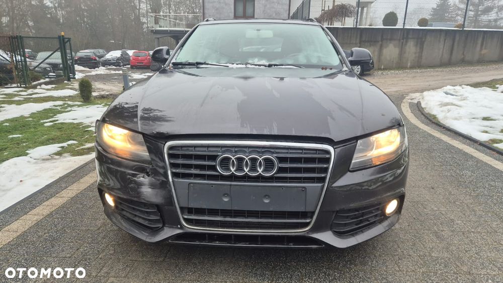 Audi A4 Avant 2.0 TDI DPF Ambiente - 2