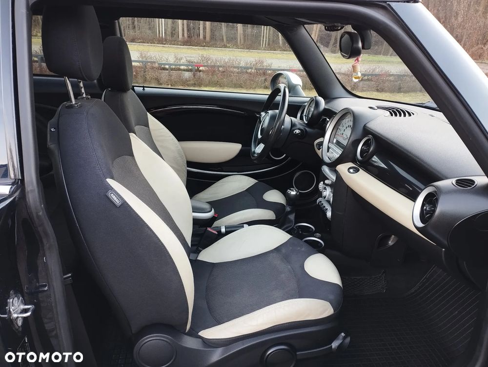 MINI Cooper D 50 Mayfair - 23