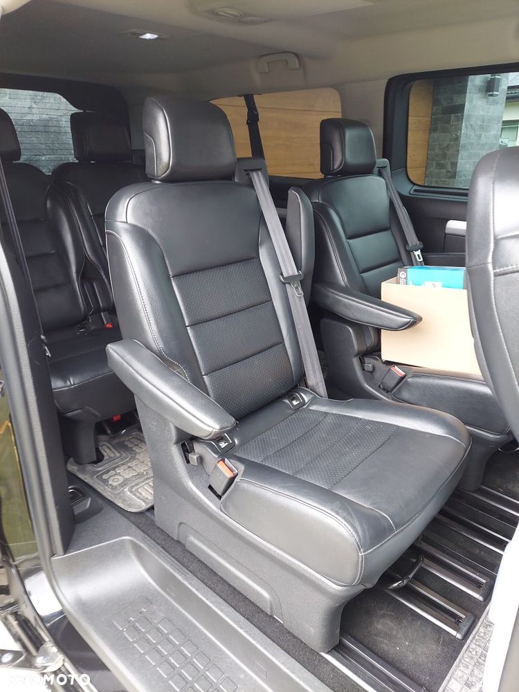 Peugeot Traveller 2.0 BlueHDi Long Business - 7