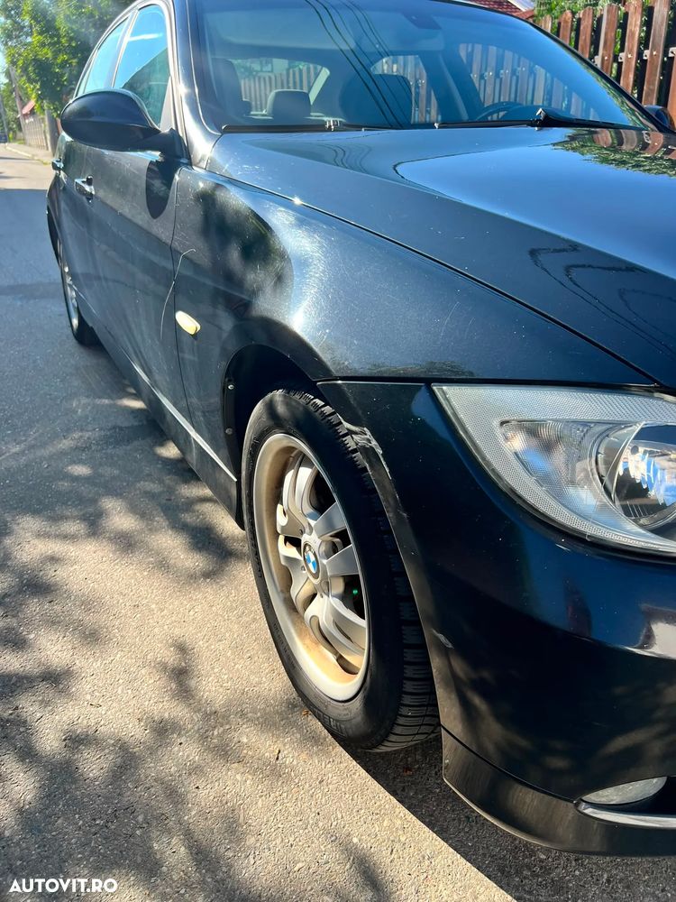 BMW Seria 3 318i - 17