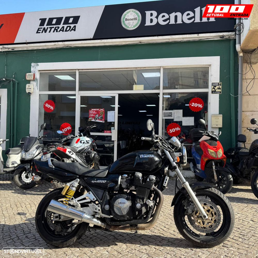 Yamaha XJR 1300 - 15