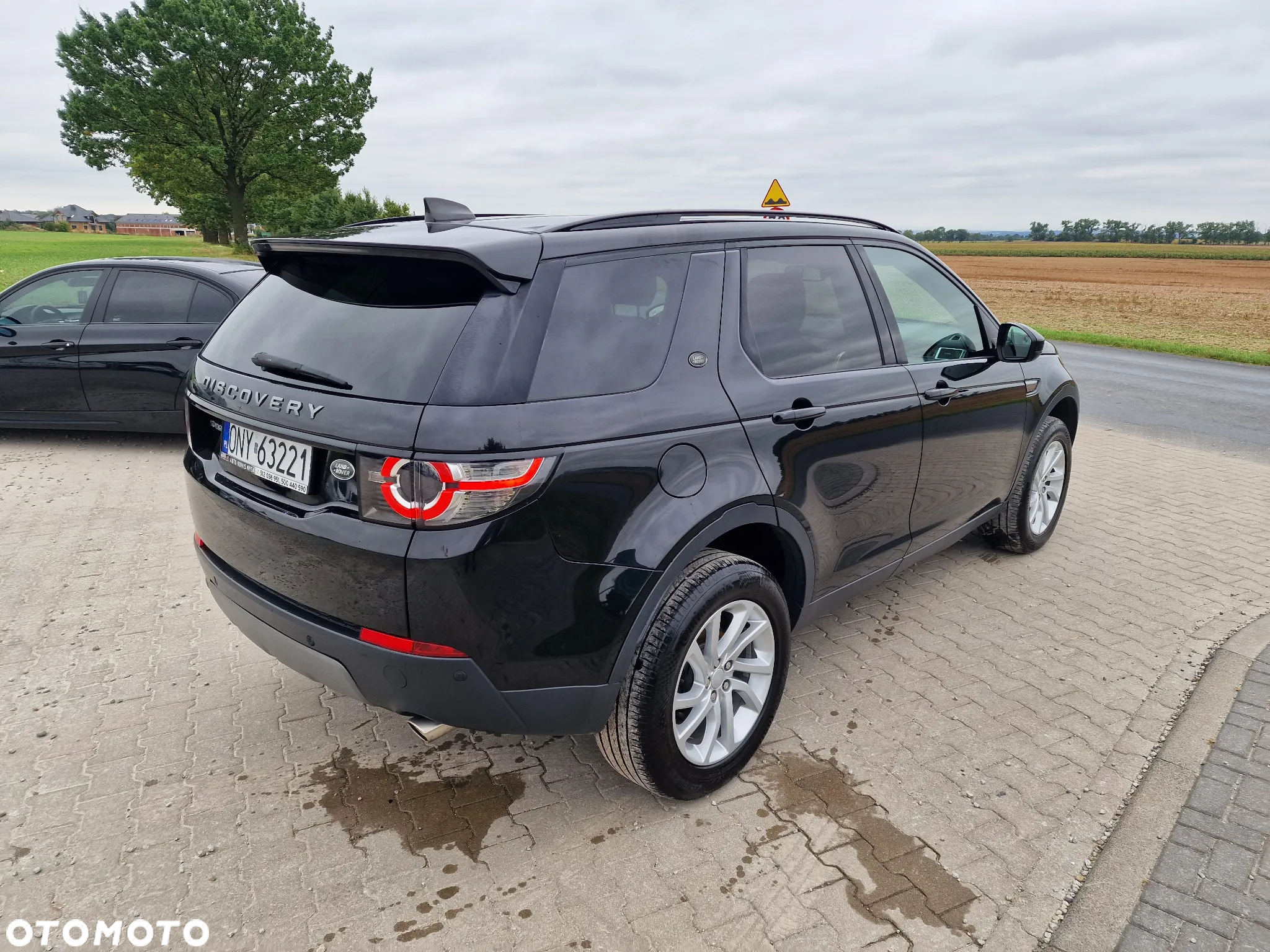 Land Rover Discovery Sport 2.0 D150 SE - 11