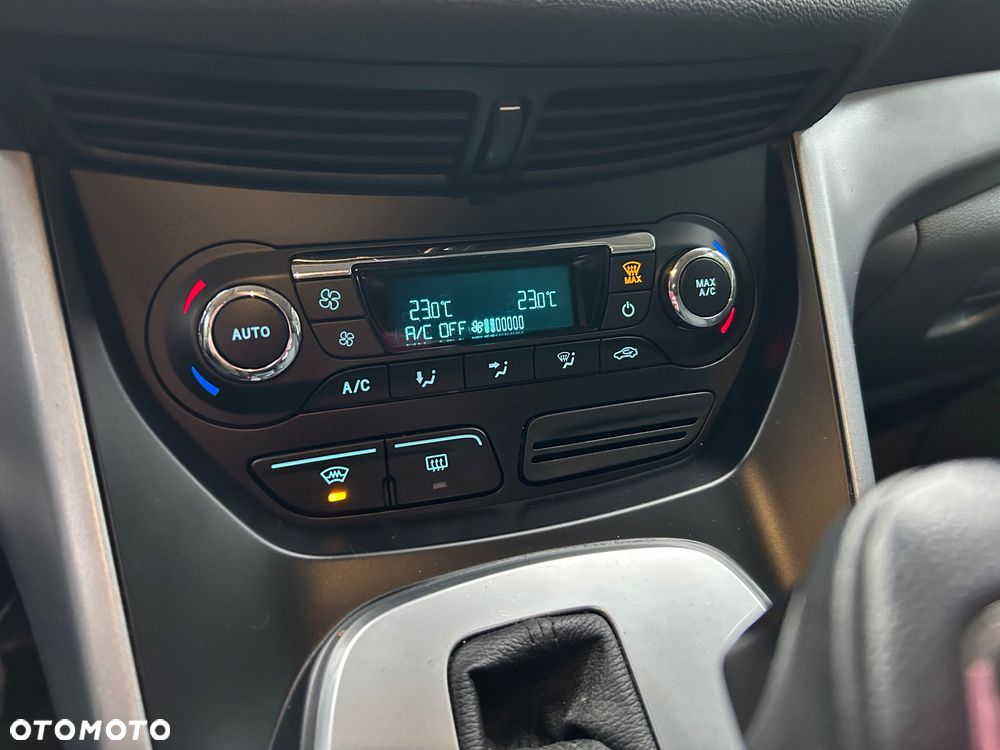 Ford C-MAX 2.0 TDCi Titanium - 24