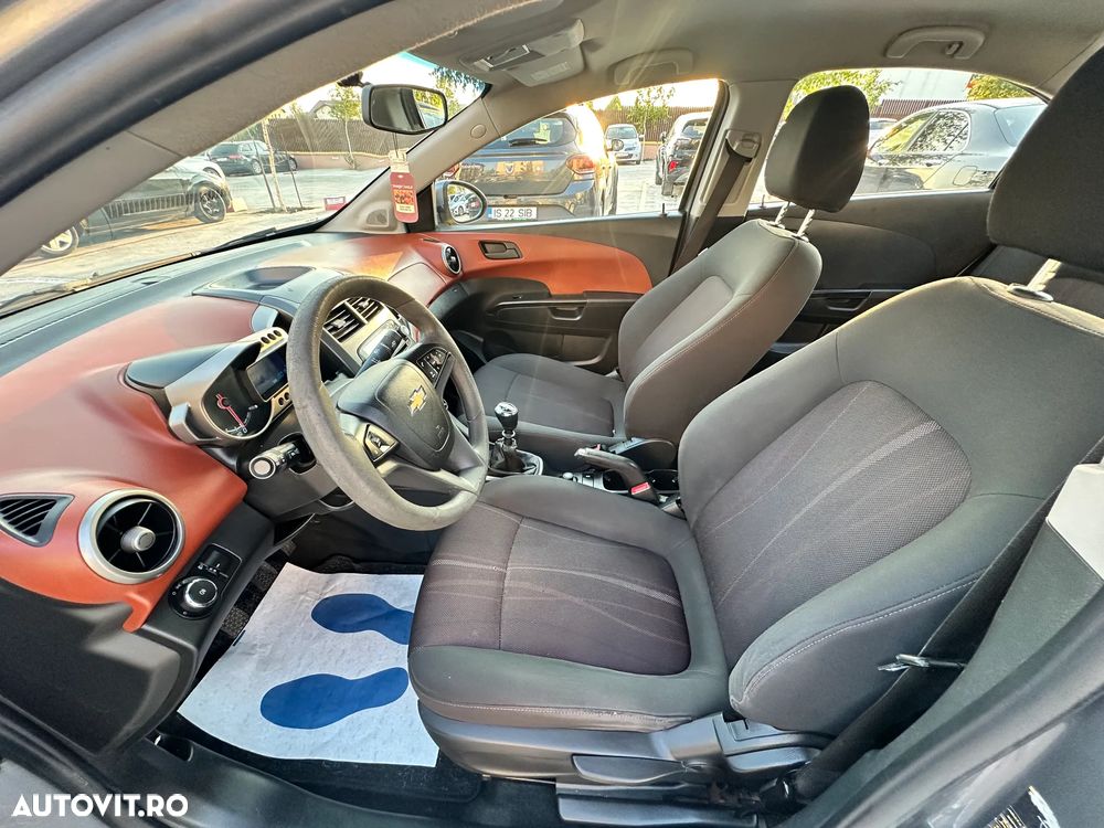 Chevrolet Aveo 1.4 LS 52 - 14