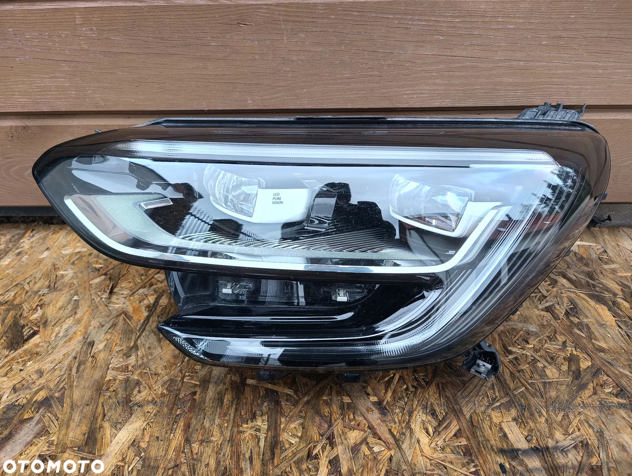 LAMPA LEWA RENAULT MEGANE IV 4 LED PURE VISION 260601093R EUROPA - 1