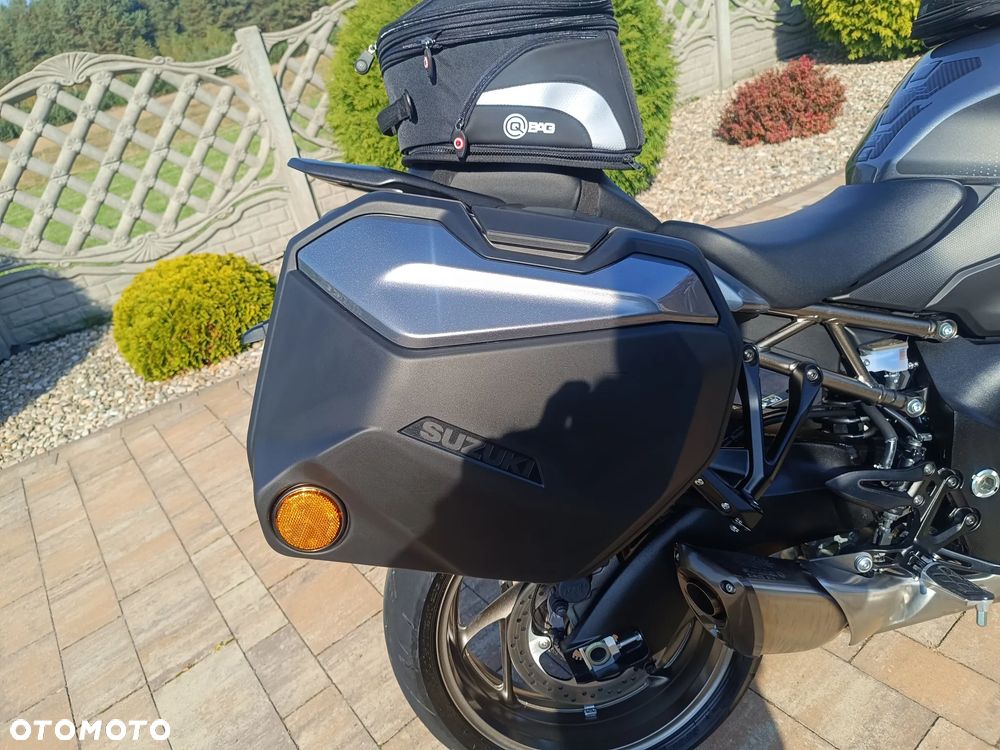 Suzuki GSX 1000 - 21