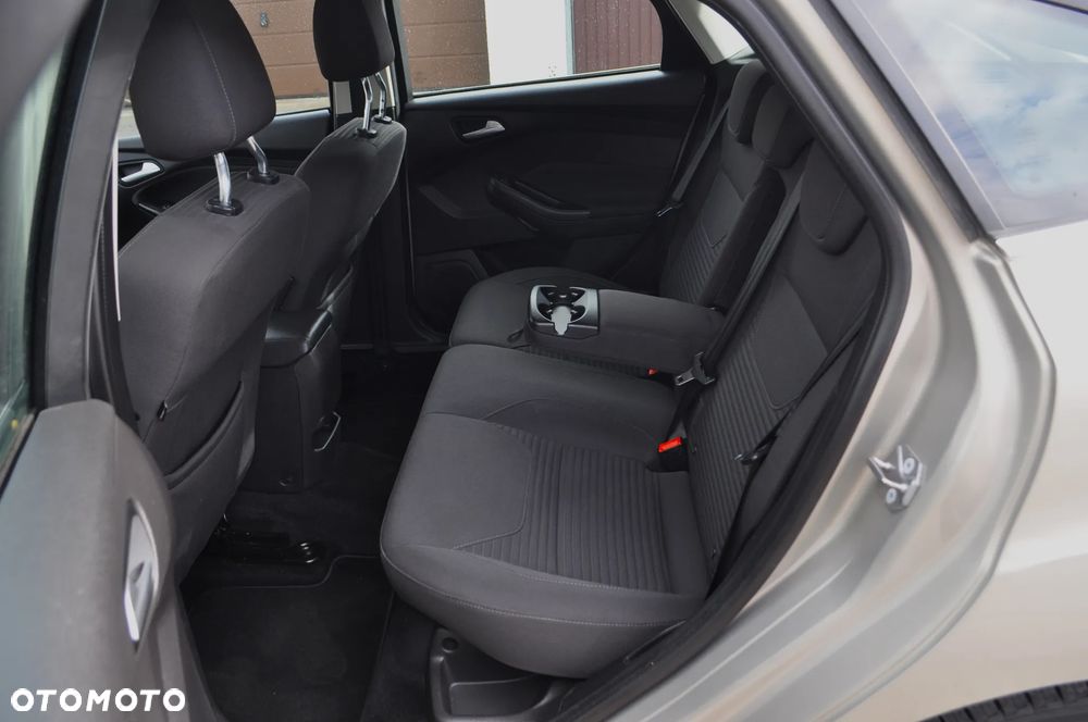 Ford Focus 1.5 EcoBoost Start-Stopp-System Business Edition - 27