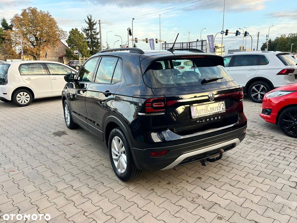 Volkswagen T-Cross - 11