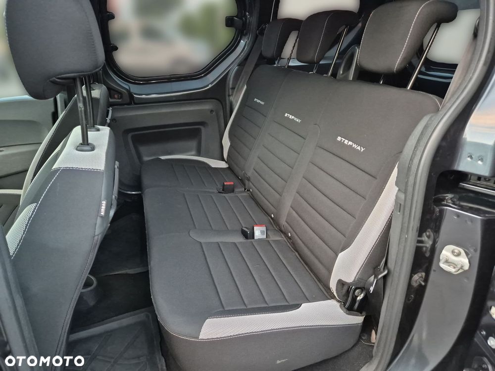 Dacia Dokker 1.3 TCe Stepway - 10