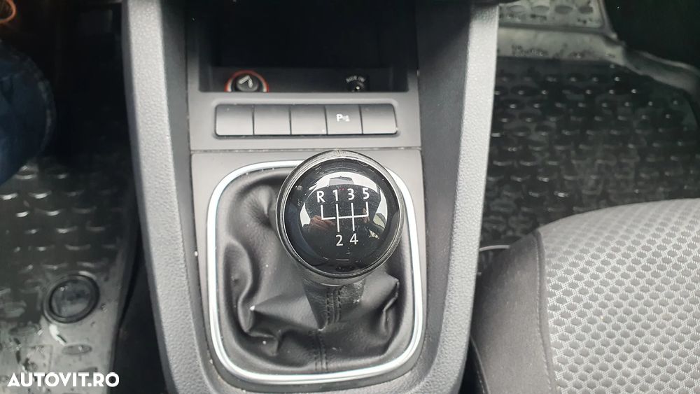 Volkswagen Jetta 1.6 TDI CR DPF Comfortline - 31