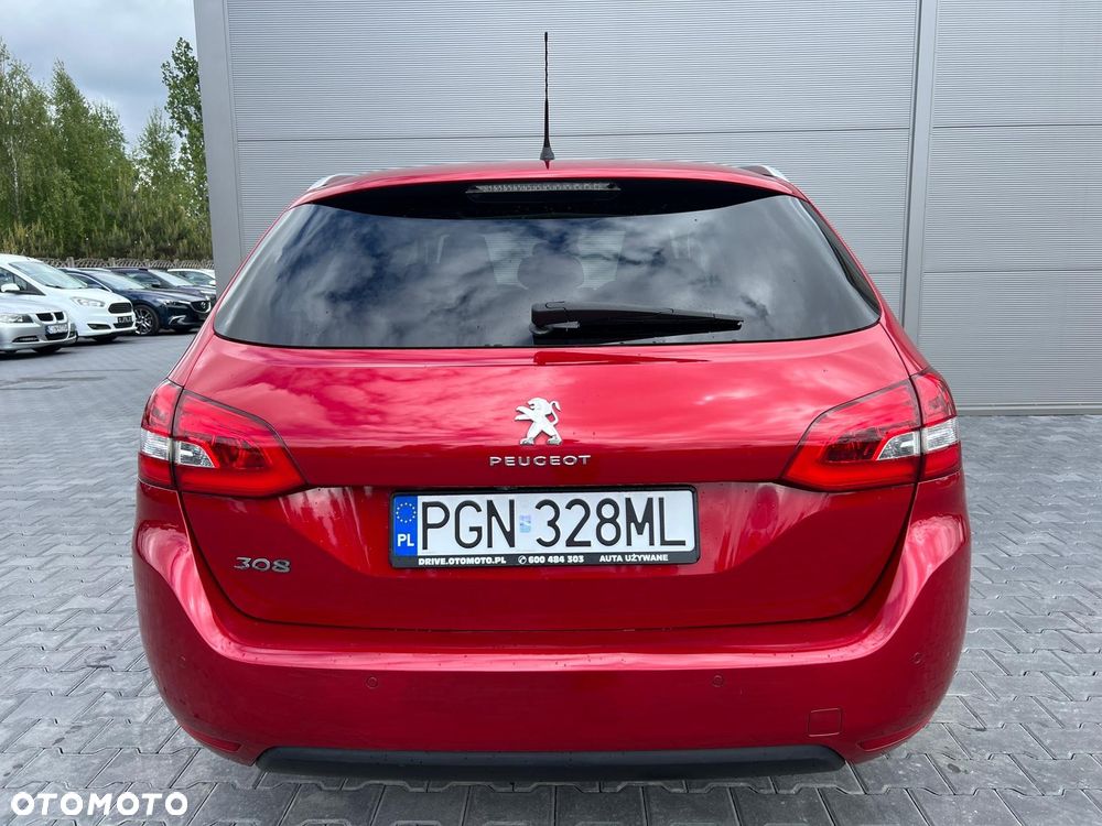 Peugeot 308 SW PureTech 130 GPF Stop & Start Allure Pack - 4