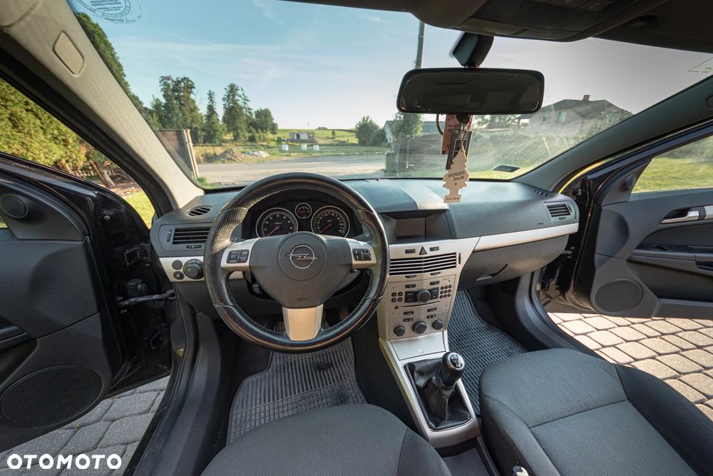 Opel Astra 1.6 Cosmo - 8