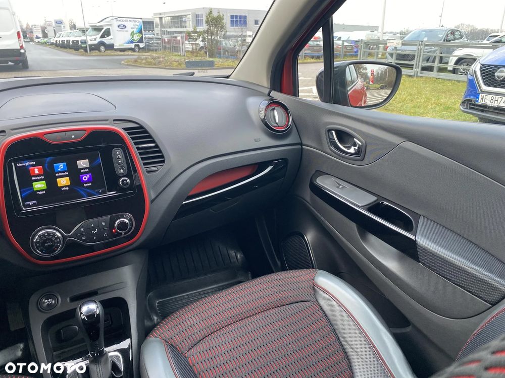 Renault Captur TCe 120 EDC Helly Hansen - 26