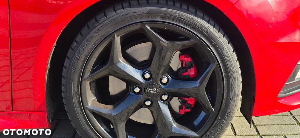 Ford Focus 2.0 EcoBoost ST-2 - 23