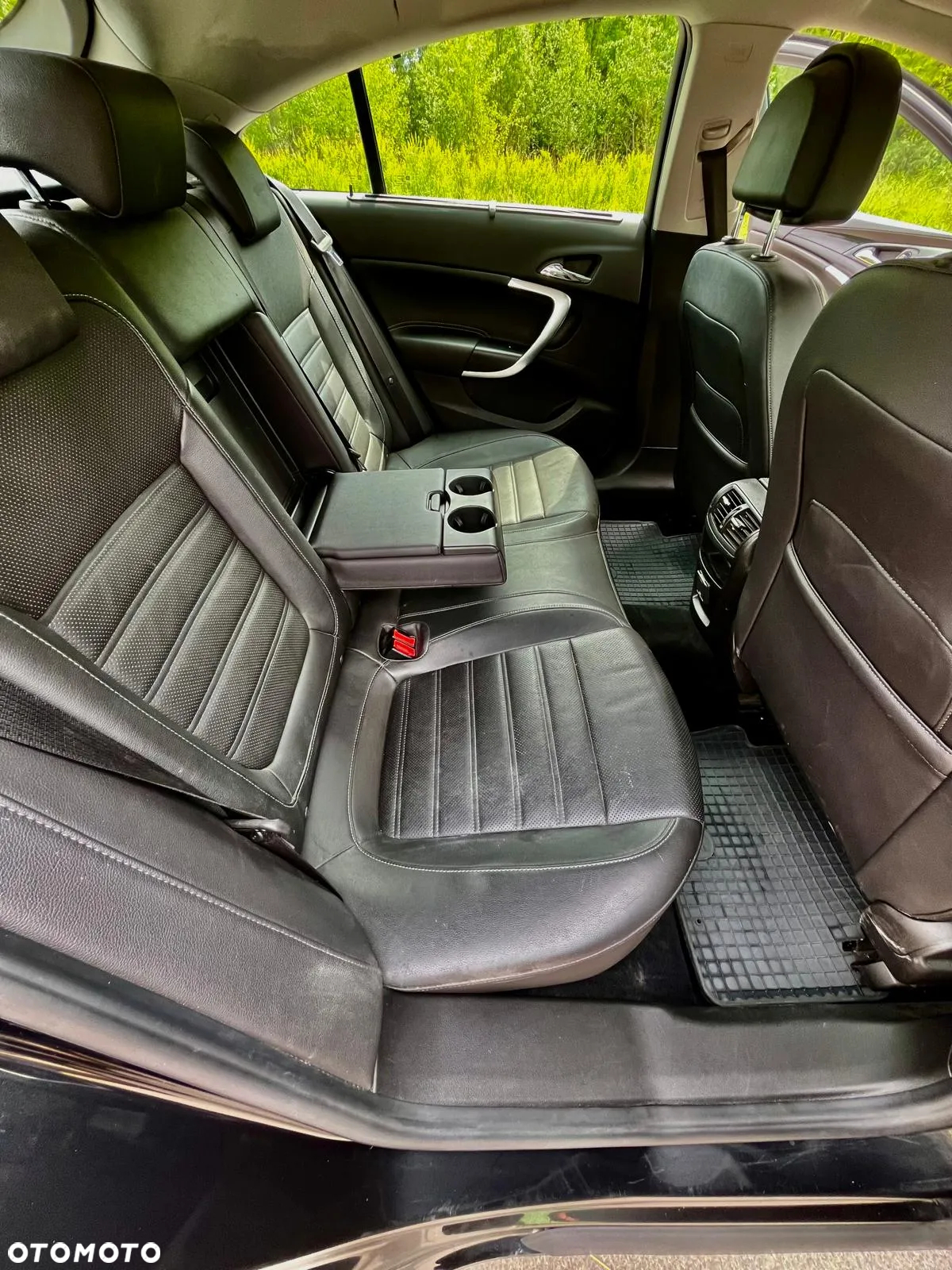 Opel Insignia - 12