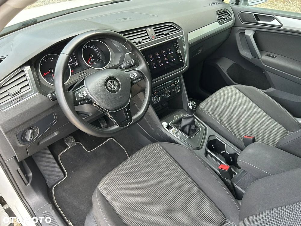 Volkswagen Tiguan - 7