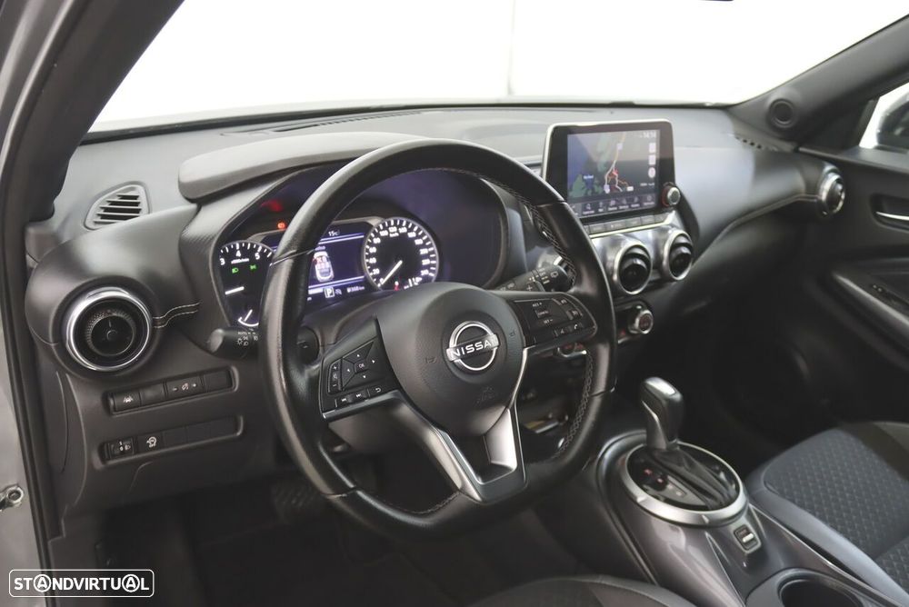 Nissan Juke 1.0 DIG-T N-Connecta DCT - 4
