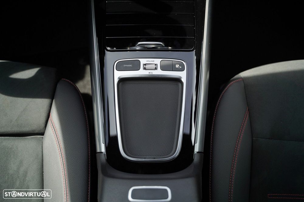 Mercedes-Benz EQA 250+ AMG Line - 29