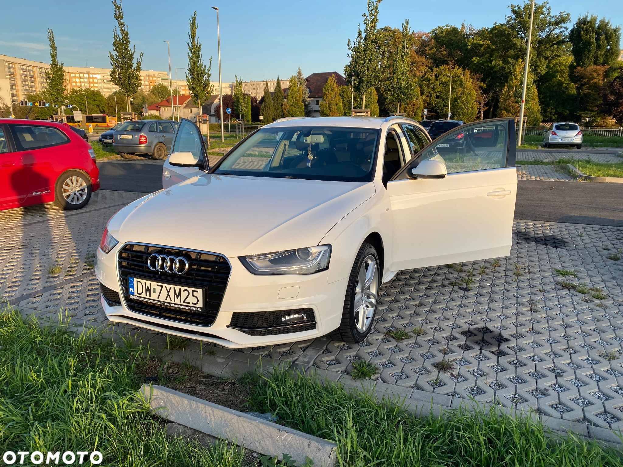 Audi A4 - 4